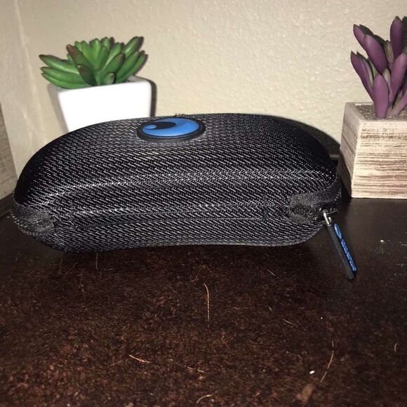 🎆 Costa Sunglasses Case - Picture 5 of 7
